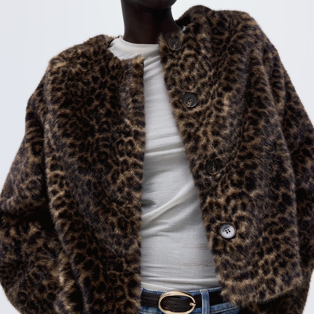 H&M Leopard Print Faux Fur Cropped Collarless Jacket - Picture 5 of 10
